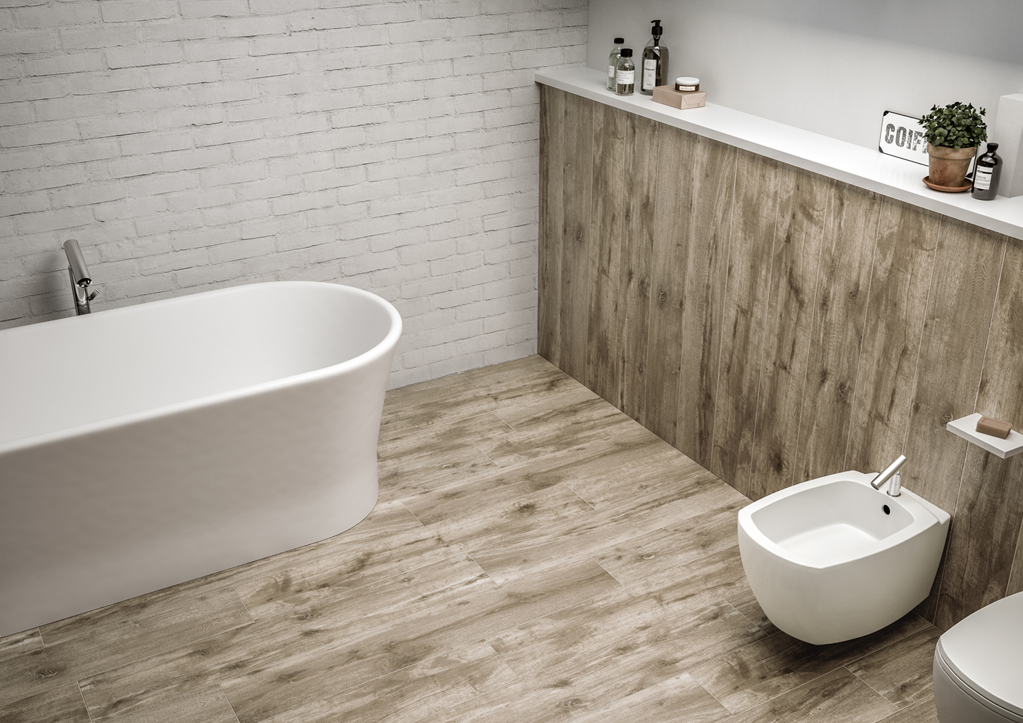 Salle de bain moderne avec carreaux de sol aspect bois et carreaux muraux aspect brique blancs.