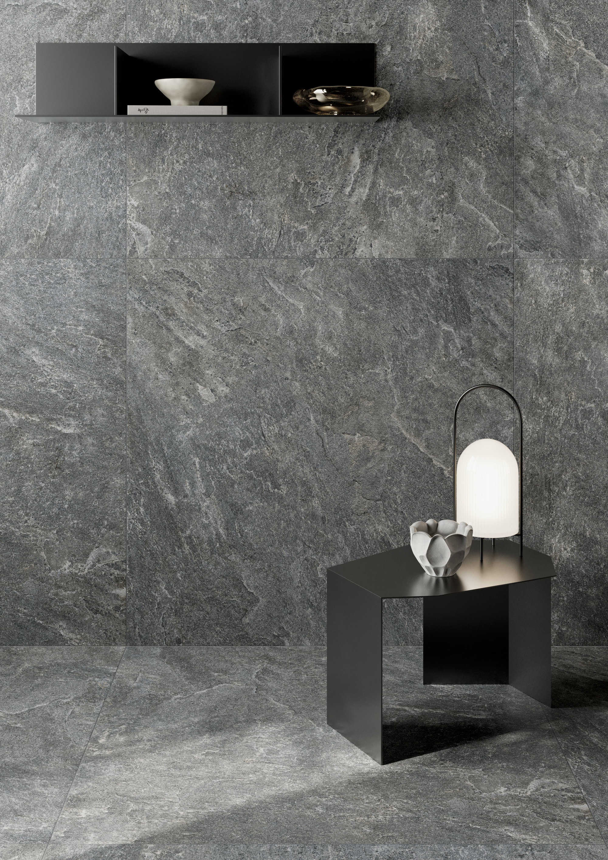 Dunkelgraue Fliesen in Schieferoptik für Wand und Boden, elegant und robust.
